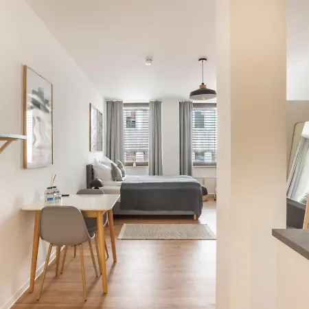 Limehome Vereinsstrasse *