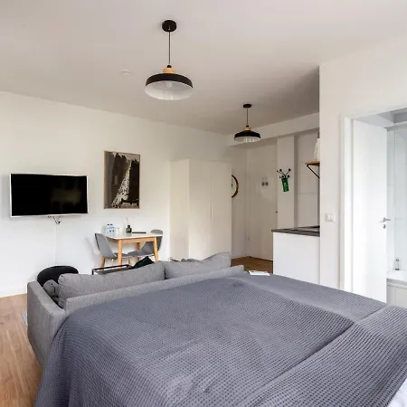 Limehome Vereinsstrasse *