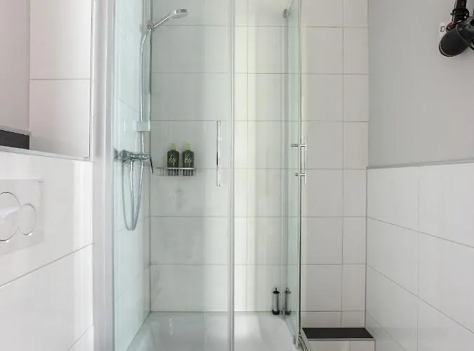 Limehome Vereinsstrasse