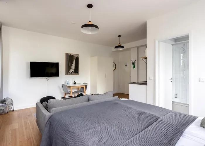 Limehome Vereinsstrasse *